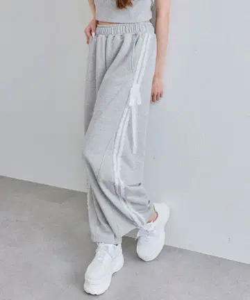 OLIVE des OLIVE 더블 리본 스웨트 팬츠 봄옷