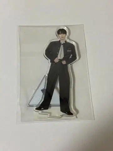 일프 신세계 아크릴 스탠드 마츠다 타이카