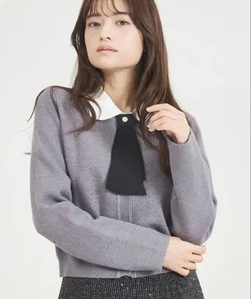 MISCH MASCH 3way 카라 x 타이 포함 비쥬 버튼 가디건