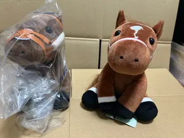 모즈 애스콧, 카페 파라오 아이돌 호스 봉제 인형