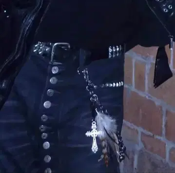 페더 참 포함 키링