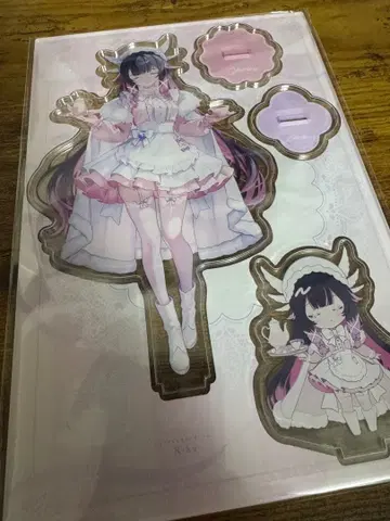 콜론비나 아크릴 스탠드 C107