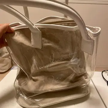 메리 퀀트 클리어 토트백