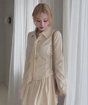 ROYAL PARTY 타이 컷 셔츠