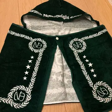 Novelbright 후드 부착 타월