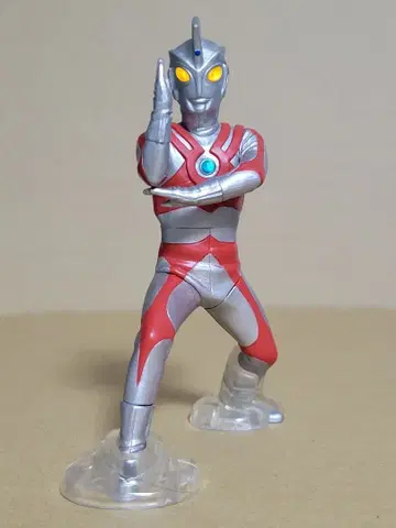 울트라맨 얼티밋 루미너스 에이스 메탈리움 광선 유닛 포함