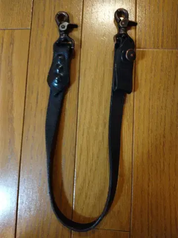 백래쉬 이삼카타야마 BACKLASH 지갑 체인 가죽