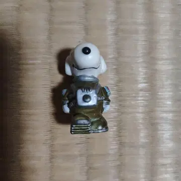 스누피 레어 우주복 피규어