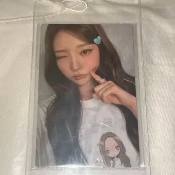 hearts2hearts FOCUS MD 티셔츠 트레이딩 카드 스텔라