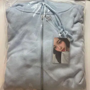 hearts2hearts FOCUS MD 후디 미개봉 새상품 이안