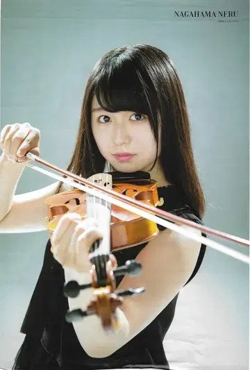 BRODY 8월호 증간 특별 부록 히라가나 케야키자카46 B2 포스터