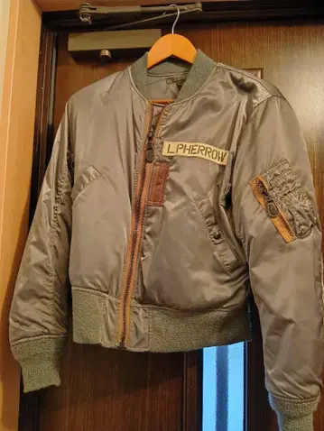 페로우즈 MA-1 플라이트 자켓