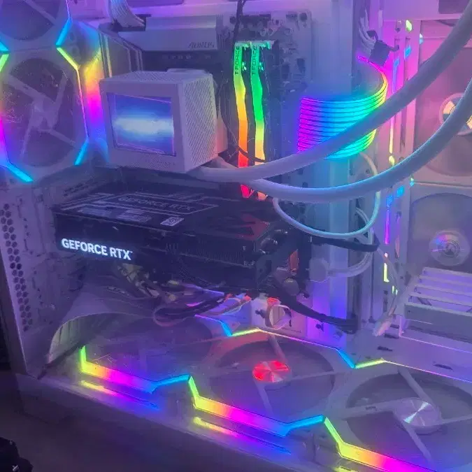 7950x3d b650 어로스엘리트 화이트 보드