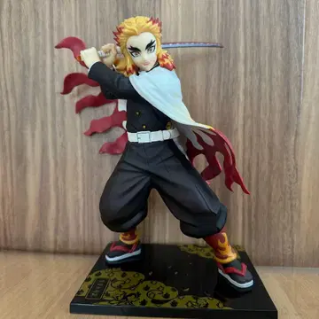 제일복권 귀멸의 칼날 ~무한열차편~ A상: 렌고쿠 쿄쥬로 피규어