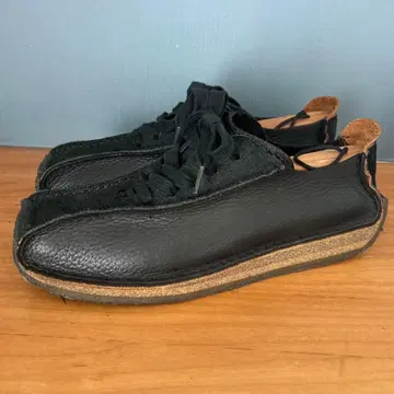 CLARKS 클락스 가죽 신발 부츠 배송비 포함