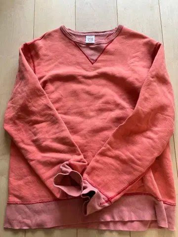 BARNS OUT FITTERS V넥 트레이닝복 M