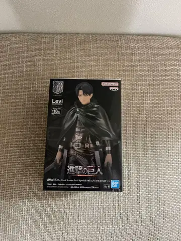 진격의 거인 피규어 리바이