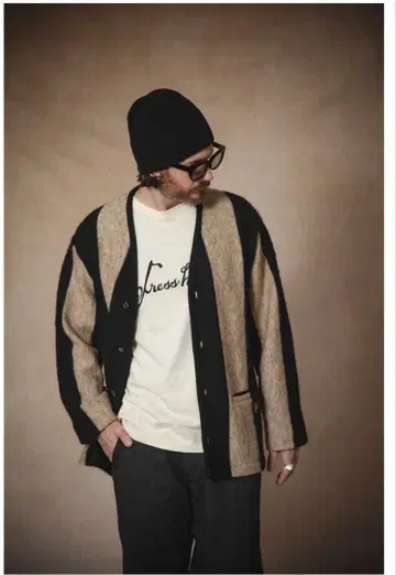 Dress Hippy 스트라이프 가디건 M 사이즈