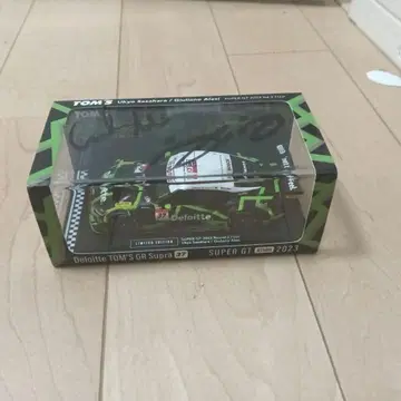 Deloitte TOM'S GR Supra 사인 포함 1/43