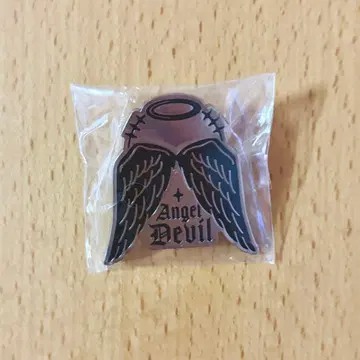 체인소 맨 천사의 악마 모티브 디자인 핀즈