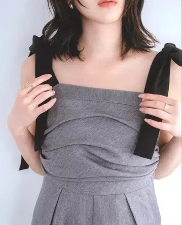 Andequal 리본 숄더 콤비네이션