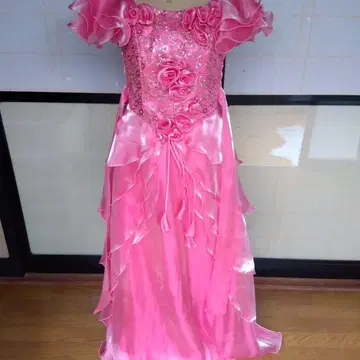 핑크 프릴 롱 드레스 (가라오케)