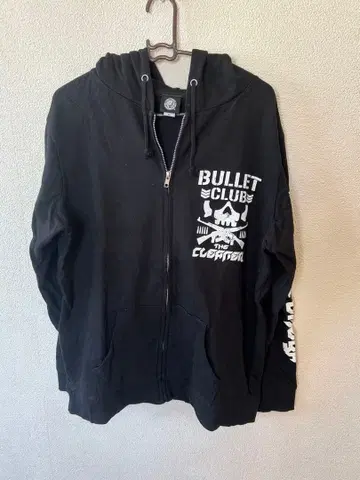 신일본 프로레슬링 BULLET CLUB 후드티 XL 블랙