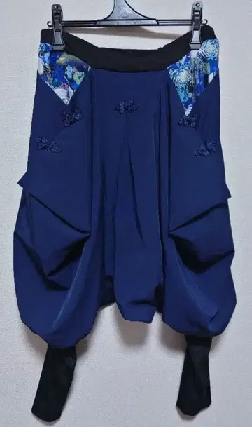 큐티 플래시 사루엘