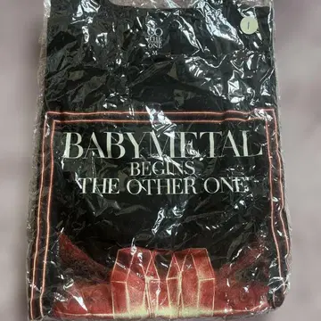 [ 1 ] BABYMETAL 2023 라이브 티셔츠 M 사이즈