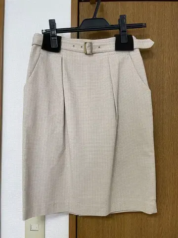 TRU TRUSSARDI 벨트 포함 타이트 스커트 미사용 새상품 택 포함