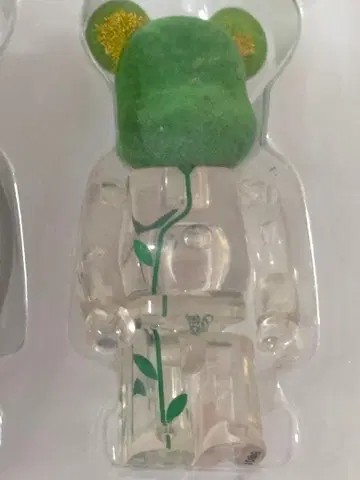 베어브릭 시리즈 19 카쿠라이시 카즈키 KZK