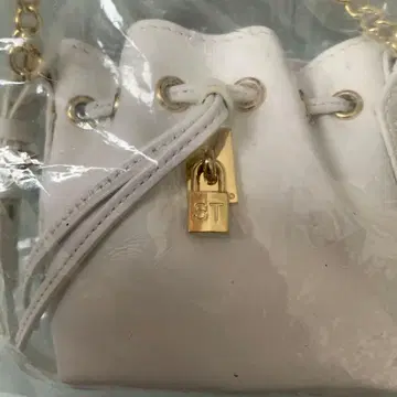 새상품 Samantha Thavasa 참