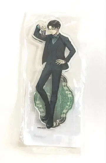 진격의 거인 리바이 HUB 콜라보 아크릴 스탠드