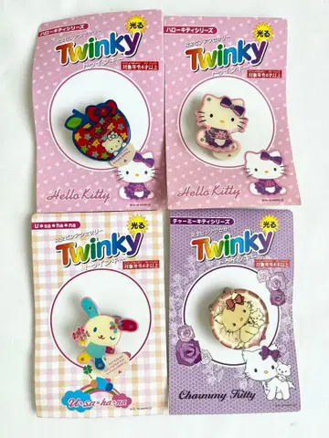 산리오 빛나는 안전 핀 배지 4점 일괄 키티 챠미키티 우사하나 당시 물품