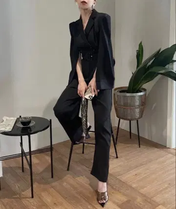 ROYALPARTY 벨트 부착 케이프풍 올인원