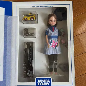 타카라 토미 리카짱 인형 2011년 특별 세트