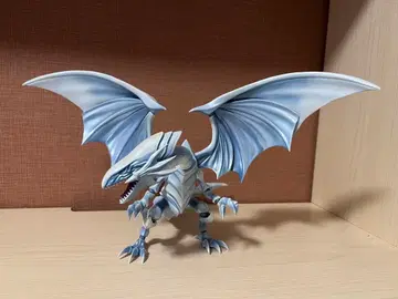 하자품 S.H.MonsterArts 푸른 눈의 백룡