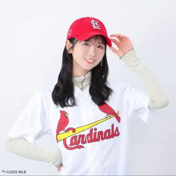 히나타자카46 x MLB x New Era 캡 카디널스 우에무라 히나노