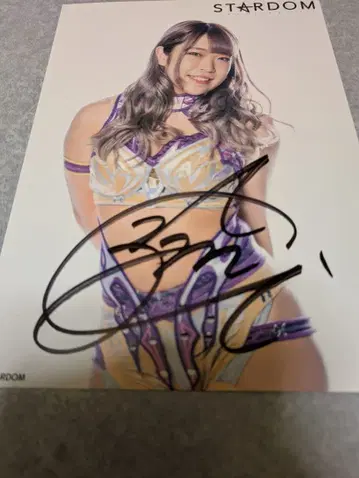 스타덤 AZM 포트레이트