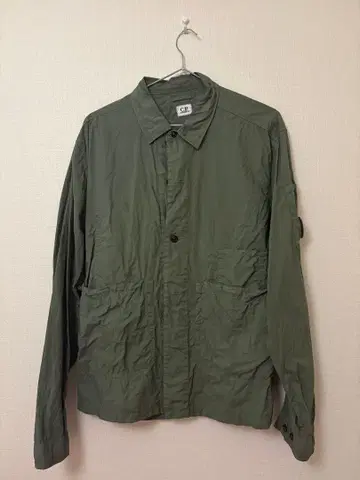 C.P. Company 올리브 그린 긴팔 셔츠