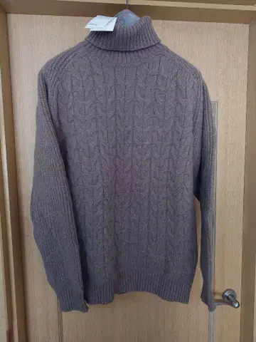 ABAHOUSE 터틀넥 스웨터 브라운