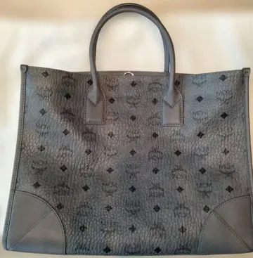 MCM 가죽 토트백 레어 그레이