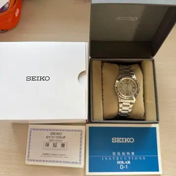 세이코 손목시계 SBPS083