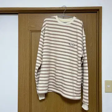 Flip the script 맨투맨 트레이닝복