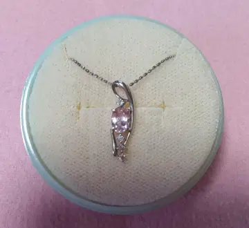 쥬얼리 츠츠미 K10WG 모르가나이트 목걸이