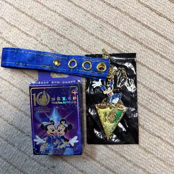 상하이 디즈니 10주년 키링 택 구피