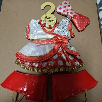 옷 갈아입는 포즈 플러시 베리베리 미니