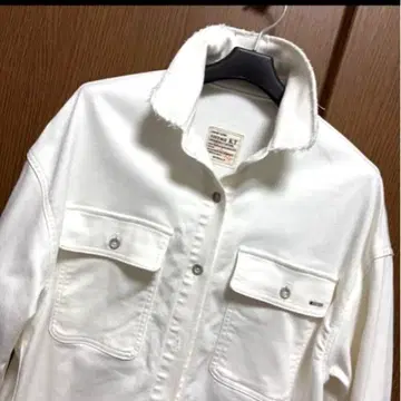[ 미사용 ] K.Tkiyoko takase 조그풍 화이트 데님 자켓