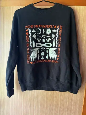 maya ongaku 아시아 투어 그래픽 맨투맨 M