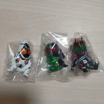 기다림 가면라이더 디케이드 W 포제 3체 세트 미사용